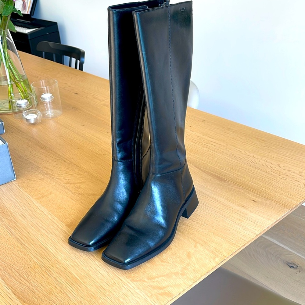 Vagabond Boots